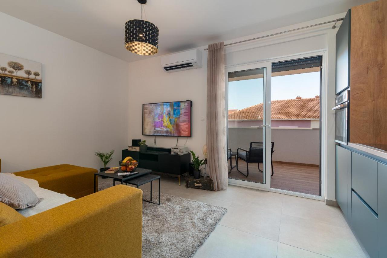 Kamarin Apartment Trogir Exterior photo
