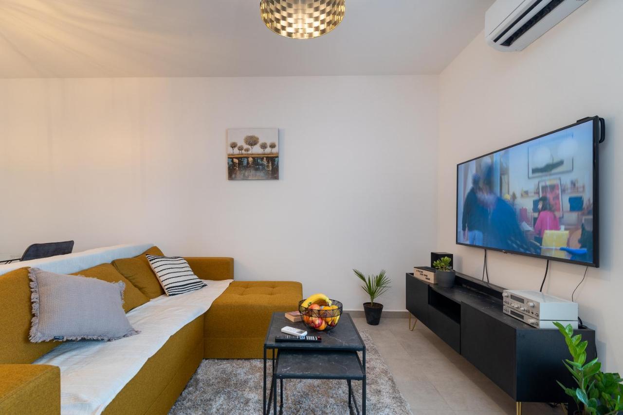 Kamarin Apartment Trogir Exterior photo