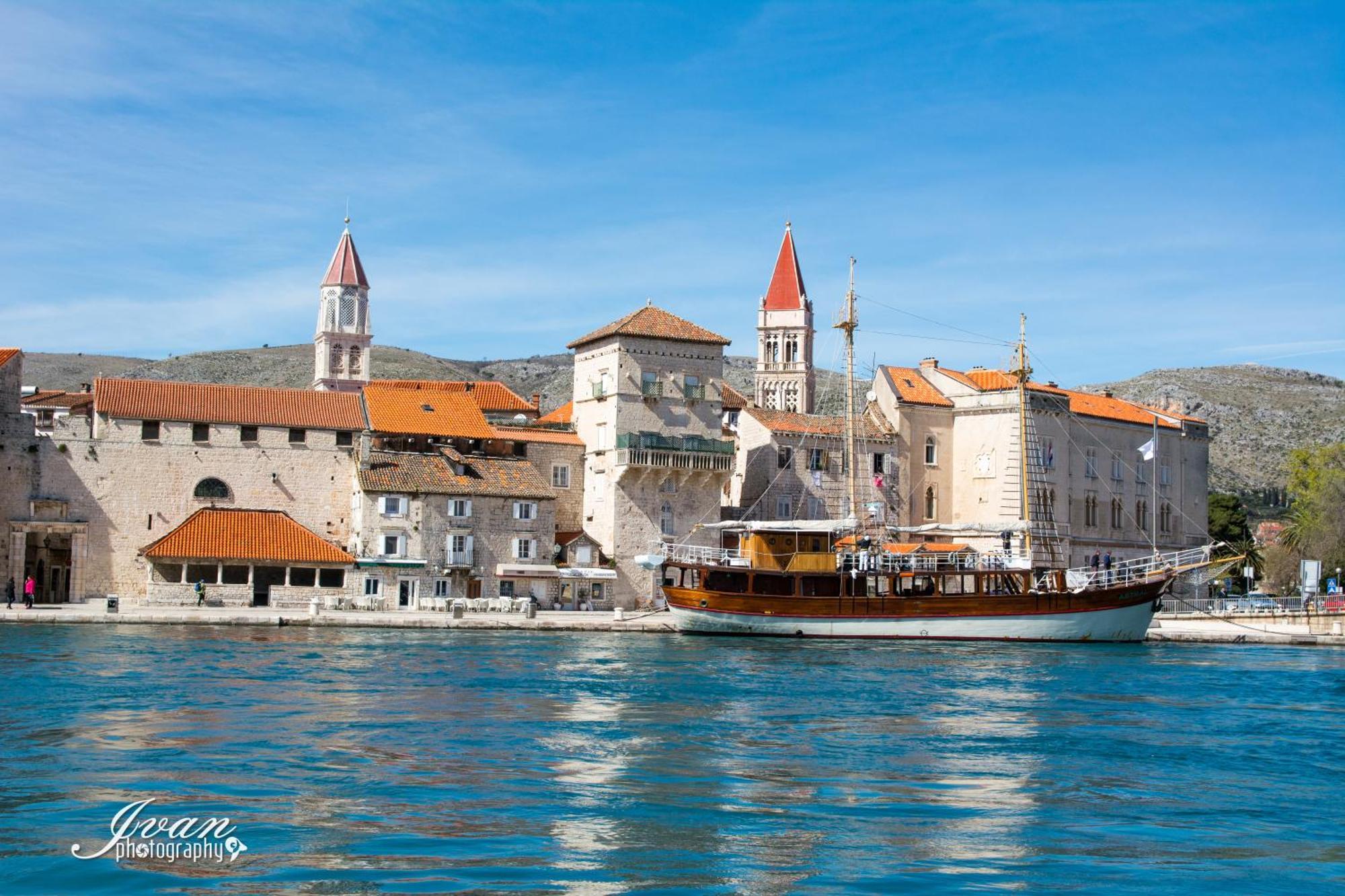 Kamarin Apartment Trogir Exterior photo